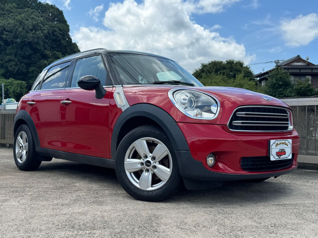 ミニクロスオーバー(ミニ) クーパー D　タイヤ新品!人気のディーゼル車! 中古車画像