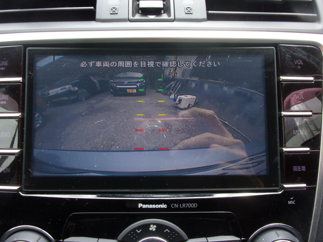 �J���[�o�b�N���j�^�[�B