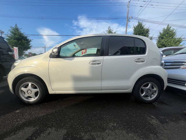 パッソ1.0 プラスハナ 4WD