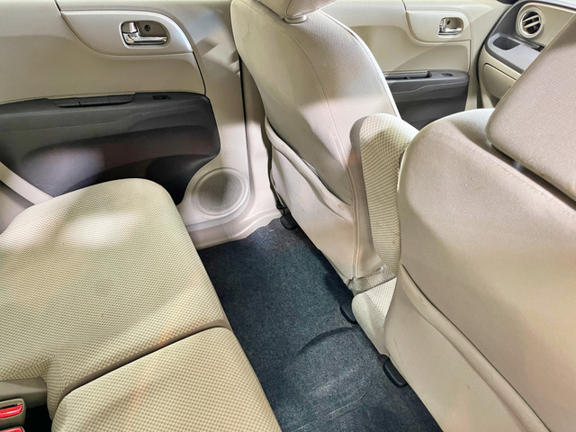 ���݌�200��ȏ�!�������񂠂邩�炲��]�̂��Ԃ�������܂�! �f�ڂ���Ă��Ȃ��݌ɎԂ������������܂��̂ŁA���C�y�ɂ��⍇��������!