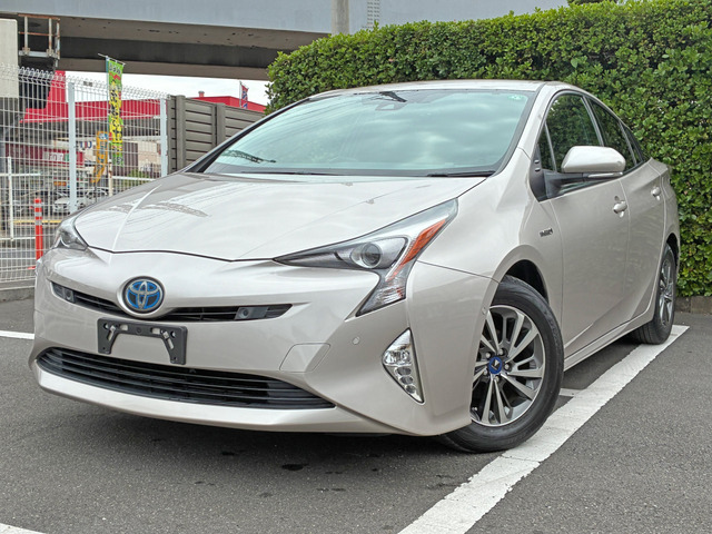 プリウス(トヨタ) 1.8 A 中古車画像