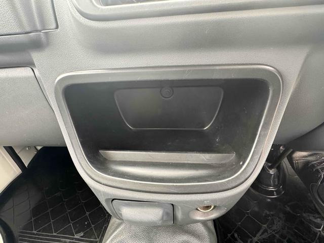 ご覧頂きまして誠に有難うございます!!是非ご来店して頂き、実際にご覧になって頂ければと思います。お客様からのご連絡をスタッフ一同、心よりお待ちしております