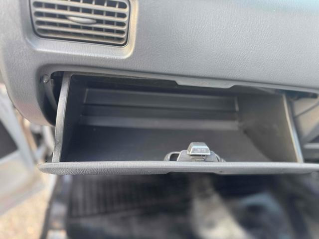 この度は当店のお車をご覧になっていただき、誠にありがとうございます。ぜひじっくりとご検討下さい。気軽にお問合せ・お見積りお待ちしております。