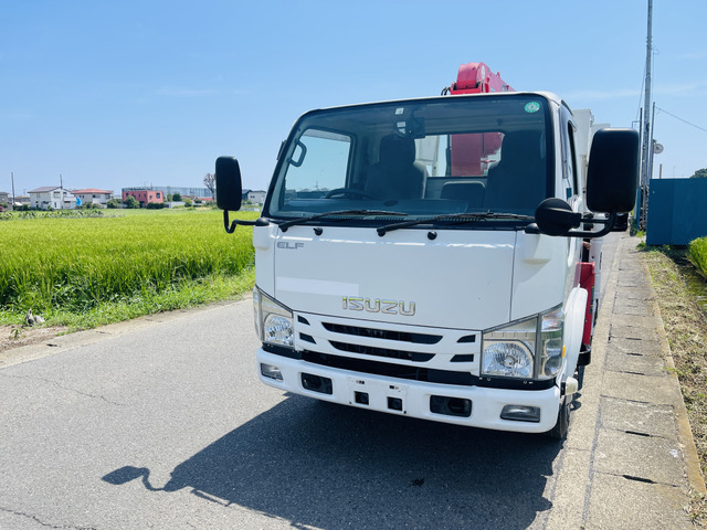 エルフクレーン