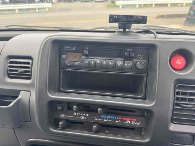 ご覧いただきありがとうございます♪気になったお車がありましたらお気軽にお電話をください♪