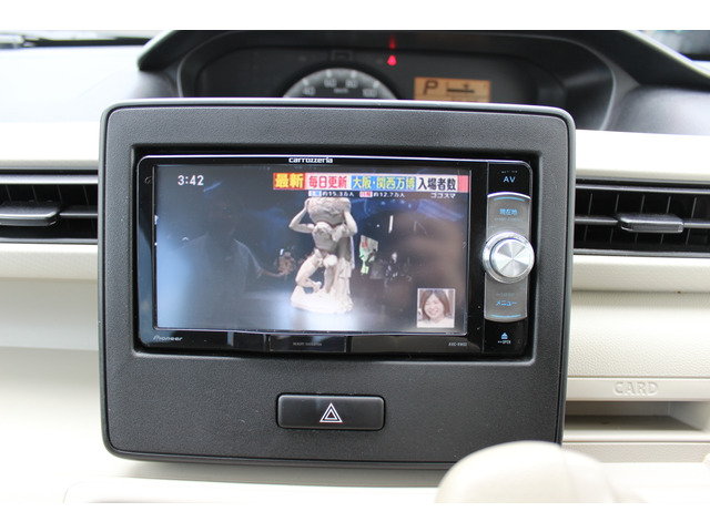 ���ԓ��O���ɂ����Ă͐�p�̓���ȍޗ����g�p���N���[�j���O���s���Ă���܂���