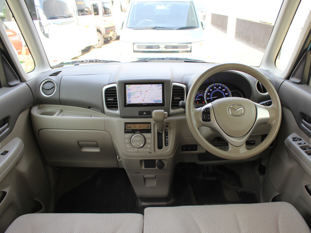 レンタカー上がりの車両、または特選車のご紹介も、他店と違う整備も詳しくご紹介可能!!