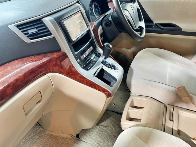 当店は他の格安店とは違い札幌運輸支局(1-3192)認証工場になりますので、しっかりと法定点検後に納車させていただきますのでご安心ください。お客様のご予算に合わせて整備、点検、必要に応じて部品交換を行います