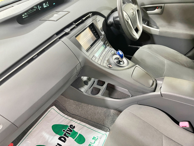 ���݌�200��ȏ�!�������񂠂邩�炲��]�̂��Ԃ�������܂�! �f�ڂ���Ă��Ȃ��݌ɎԂ������������܂��̂ŁA���C�y�ɂ��⍇��������!