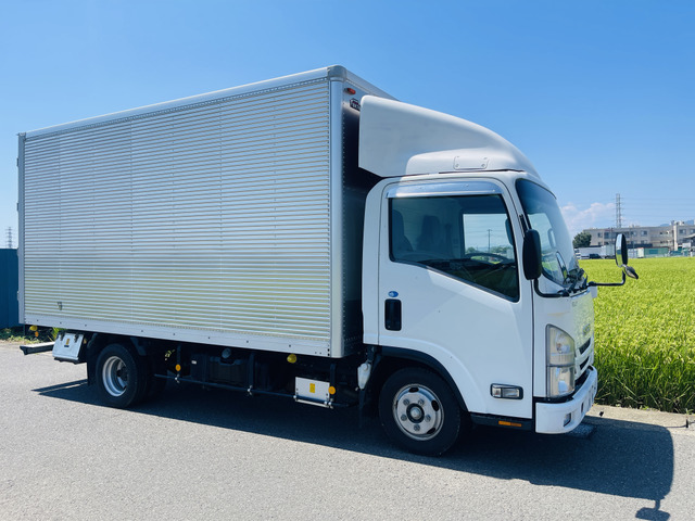 エルフアルミバン