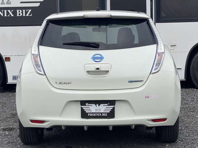 店舗にないお車も全国からお探しすることも可能なのでお客様のご要望を教えてください♪