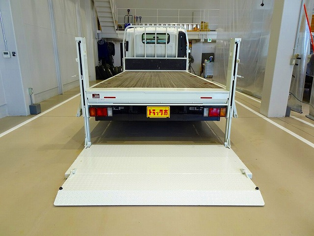 2�i�܂ꎮ�����p���[�Q�[�g 800kg �ɓ��J��/V801C-1MKT2 ��:130cm/�L����:117cm ��:205cm/�L����:184cm �����A�x��PG�X�C�b�`