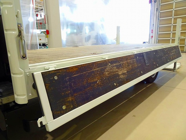 AC PS PW SRS ABS �L�[���X ���d�i�~���[ AM/FM���W�I ETC �^�[�{ �r�C�u���[�L �⓹���i�⏕���u �A�C�h�����O�X�g�b�v �g���N�V�����R���g���[��