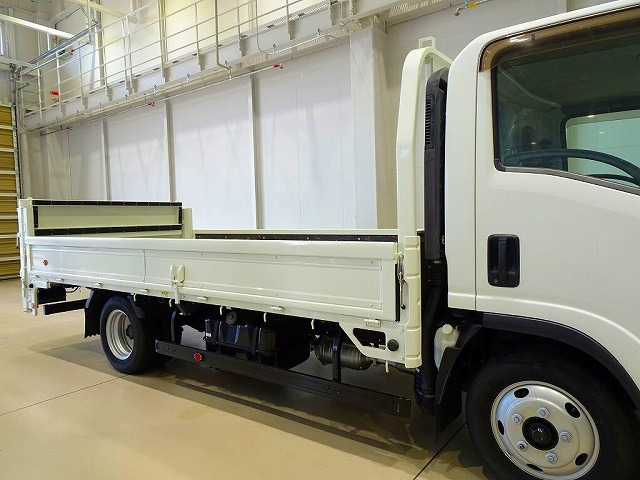 AC PS PW SRS ABS �L�[���X ���d�i�~���[ AM/FM���W�I ETC �^�[�{ �r�C�u���[�L �⓹���i�⏕���u �A�C�h�����O�X�g�b�v �g���N�V�����R���g���[��