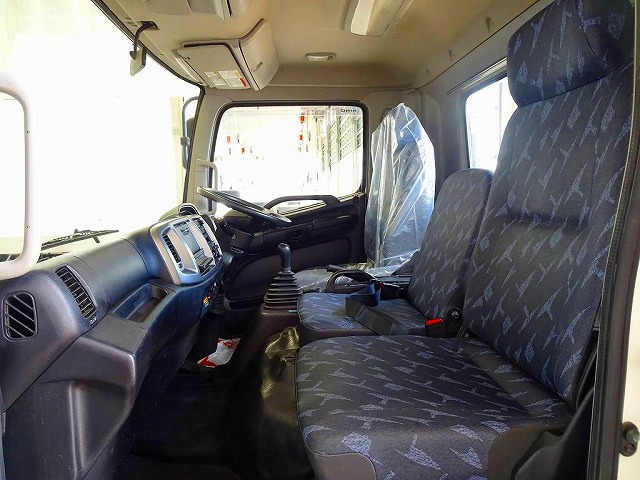 AC PS PW SRS ABS �W���h�A���b�N ���d�i�~���[ AM/FM���W�I ETC �^�[�{ �r�C�u���[�L �⓹���i�⏕���u �t�H�O�����v �����u����