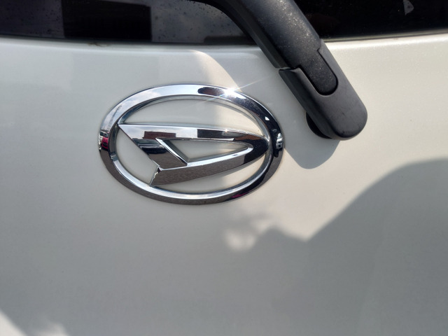 契約書のやり取りはメールやFAXのみでも可能です。TELにて現車を確認しながらのご説明や、気になる箇所の写メ送信等もご対応できますので、お気軽にお申し付けください。