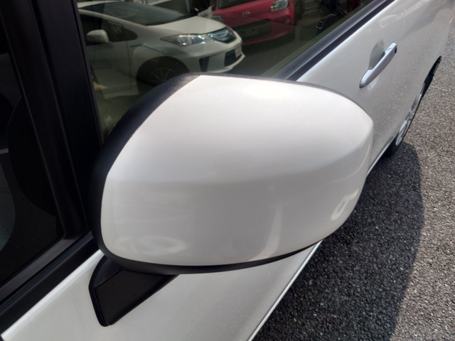 程度が悪い車が安いのは当たり前です。当店はコストを安く!薄利多売価格設定でお客様が良質安価な車両に出会える事にこだわっております。少し年式が古くても程度の良い車両は沢山あります!