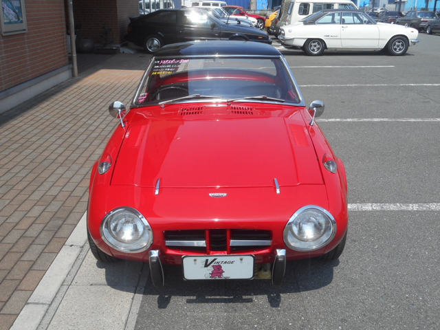 トヨタスポーツ800 　(赤/黒ルーフ 白内装) No.31　箱付き トヨタ トヨタスポーツ800 前期型(1142429813) | 車探しなら中古