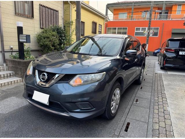 広めの展示場を完備!ゆったりとした空間でおクルマをご確認ください!