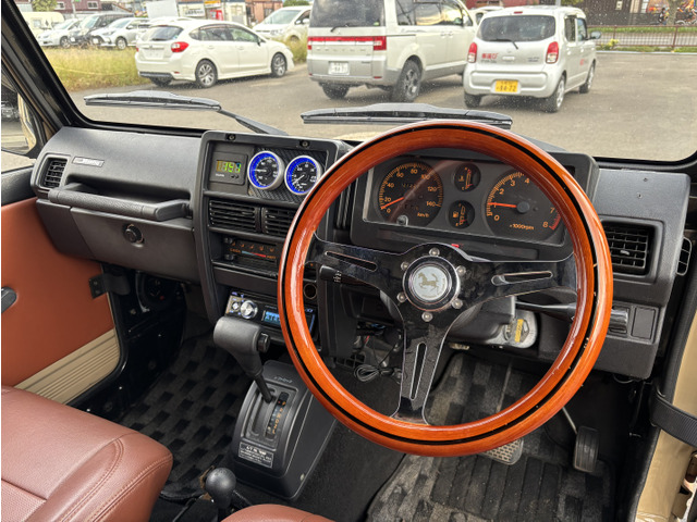 ジムニーワイルドウインド リミテッド 4WD