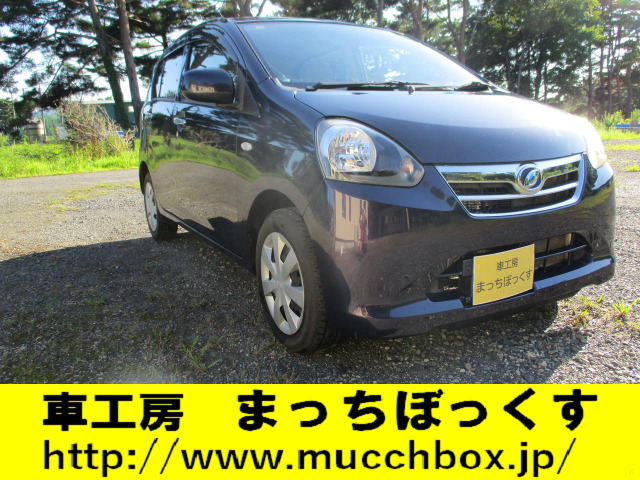 ミライースXf メモリアルエディション 4WD