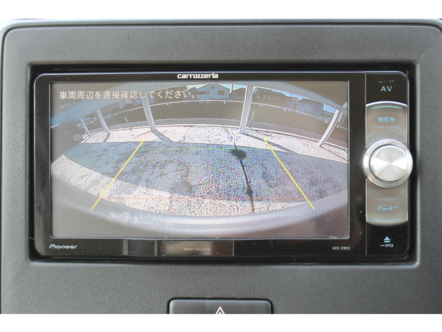 ���ԓ������ɂ����Ă͐�p�̓���ȍޗ����g�p���N���[�j���O���s���Ă���܂���