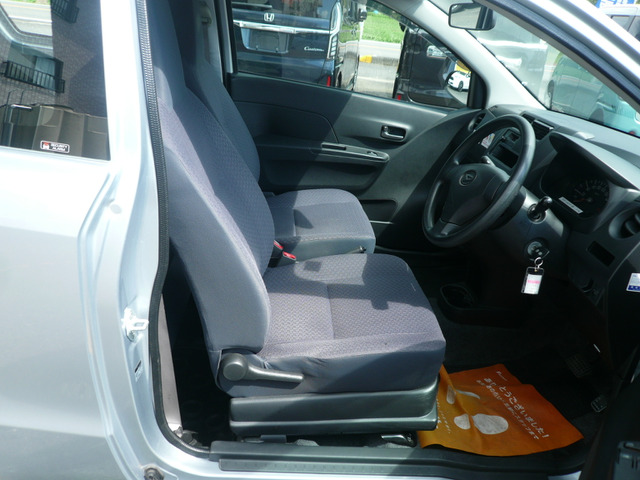 �����������t�����g�V�[�g�������L�X�ŏ��~�肵�₷���ł���!