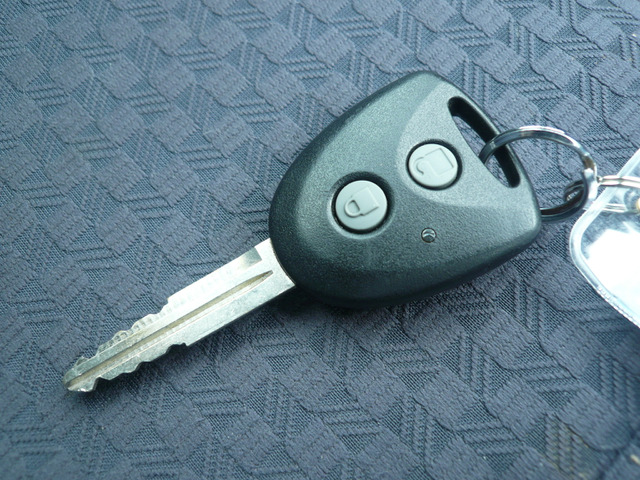 �L�[���X�G���g���[��