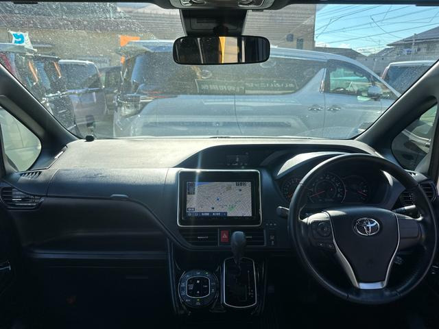 ヴォクシー2.0 V