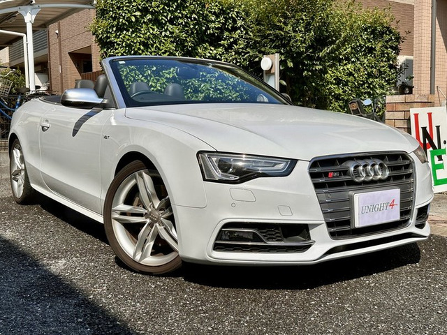 S5カブリオレ（アウディ）3.0 4WD 中古車画像