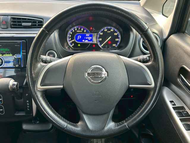 �^�]�Ȏ�����䗗�̒ʂ��Ԃ������ł�(^^��