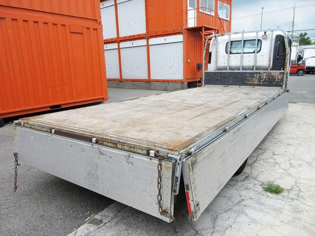 ���C�h�{�f�B