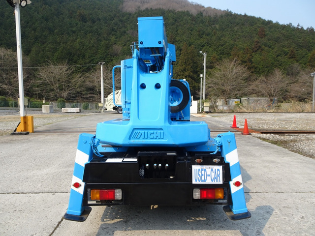 ダイナ高所作業車