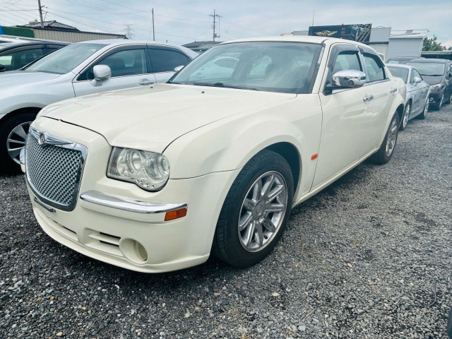 300C
