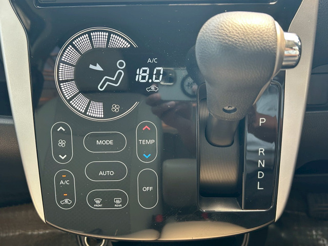 クーラーもキンキンに効いております♪♪