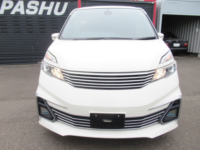 セレナ2.0 ライダー 4WD