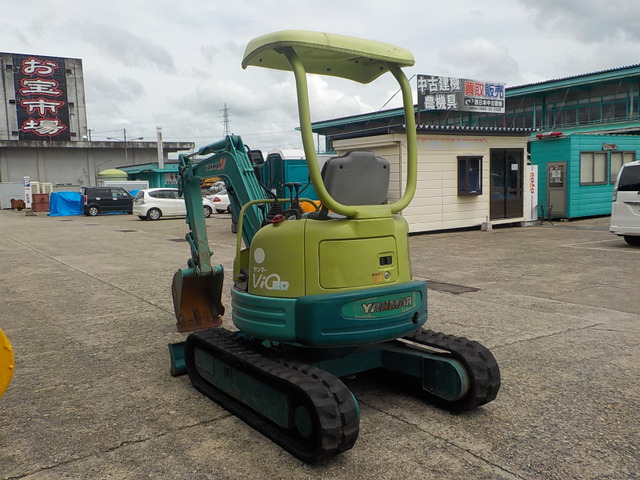 ヤンマーミニショベル