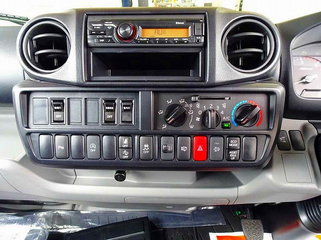 AC PS PW SRS ABS �W���h�A���b�N ���d�i�~���[ AM/FM���W�I ���[���~���[���o�b�N���j�^�[ �^�[�{ �r�C�u���[�L �Ԑ���E�x�񑕒u �Փ˔�Q�y���u���[�L