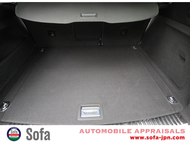 ラゲッジスペース