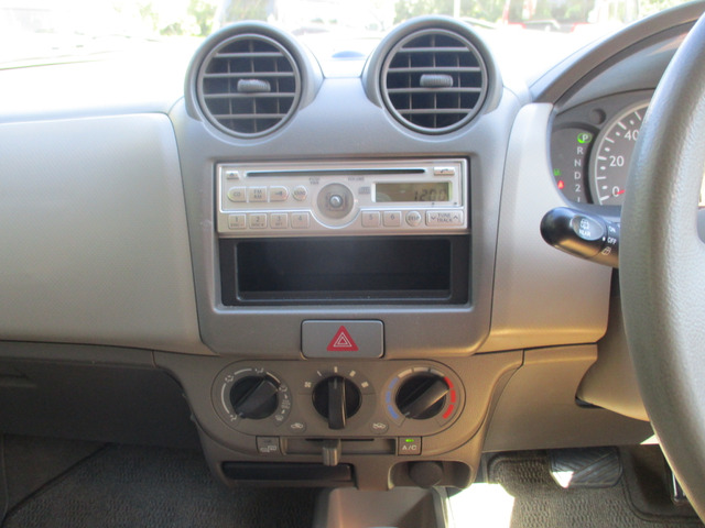 ���Ј�x���Ԃ����m�F���������B�X�^�b�t�ꓯ�S��育���X���҂����Ă���܂�!