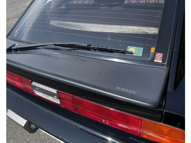 ウレタンリヤスポイラー