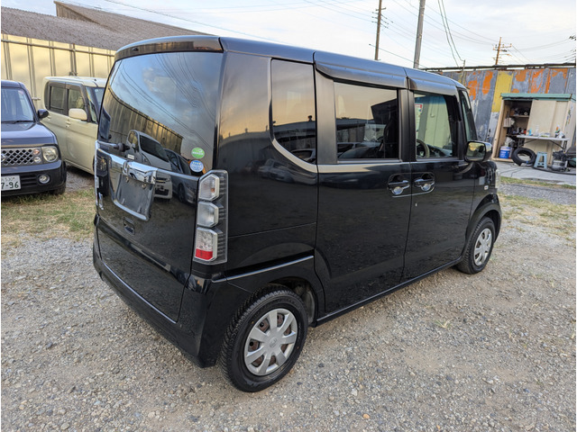 ホンダ N-BOX G Lパッケージ 禁煙車 2023年製タイヤ プッシュ