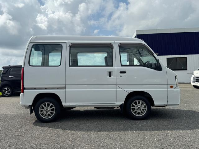 スバル サンバー VB 4WD ☆保証2年付き☆ スピーカー付きラジオ