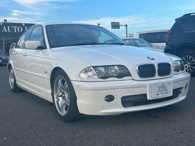 3シリーズセダン(BMW) 318i Mスポーツ　5速マニュアル サンルーフ フルセグナビ 中古車画像