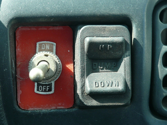 �ב䑀��{�^�����{�^�������������ŁA�ב�グ�����ł��܂���