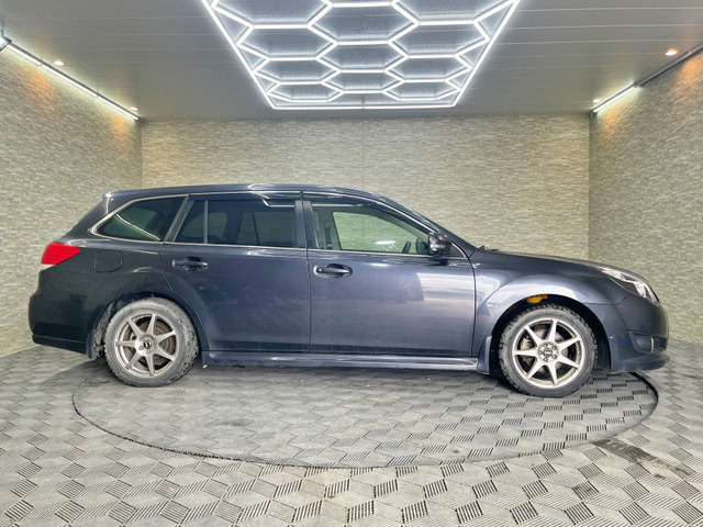 お店まで遠いからと諦める前に!全国納車可能です!遠方販売実績多数あり!現車を見ないでご購入されるお客様のご不安な点を一掃出来るように案内させて頂きます。ご遠方のお客様も安心してご連絡下さい!