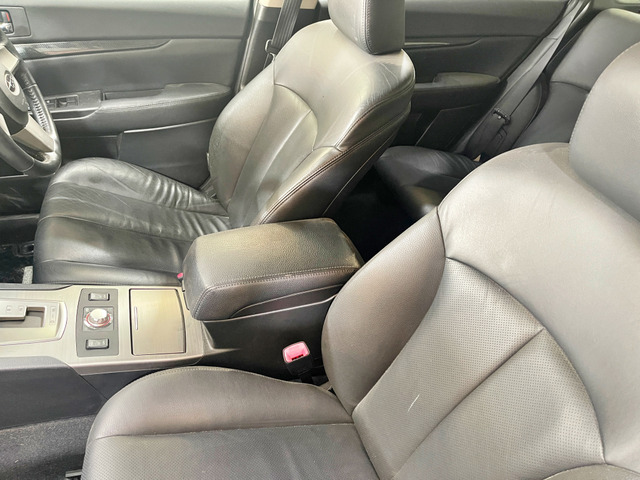 当社はローン審査に自身があります!事前審査だけでもお気軽にお申し付けください!お申込金0円から最大120回払いまで可能!FAXやWEBでのローン審査も可能です!各種カードでのお支払いも可能!