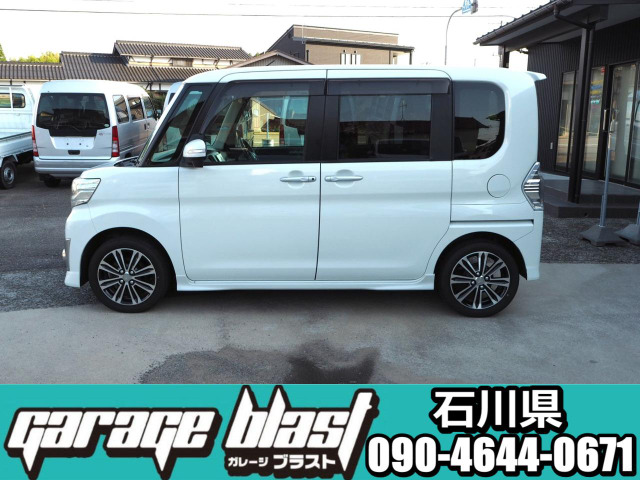 ���E���p���[�X���C�h�h�A�ŃX�}�[�g�L�[��^�]�Ȃ̃X�C�b�`�ŃX���C�h�h�A�̊J���\�ł��B�d��������͂����ăh�A���J����K�v�������A���������q�l�ł��A�d���ו��������Ă��鎞�����N�ɊJ���߂ł��܂�