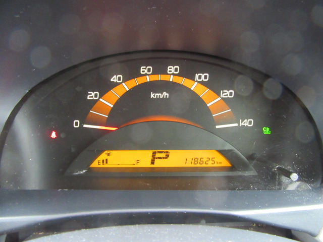 【通勤用、仕事用など、お支払い総額がお手頃な30万円前後の軽自動車、普通車を多数展示しております!クレジットカードでのお支払いも可能です!】