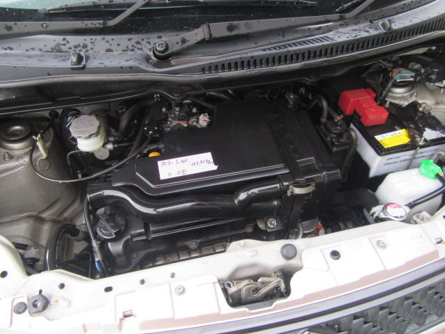 【しっかり整備を行えば、今の国産車は20万〜30万キロと走ります。各車両とも実際に見て頂き、エンジンをかけて頂ければお解かり頂けると思います。「この状態でこの価格は安いね!」と。】